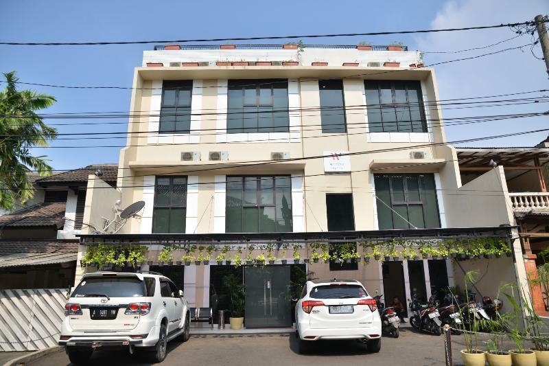 W Express Tebet * Jakarta